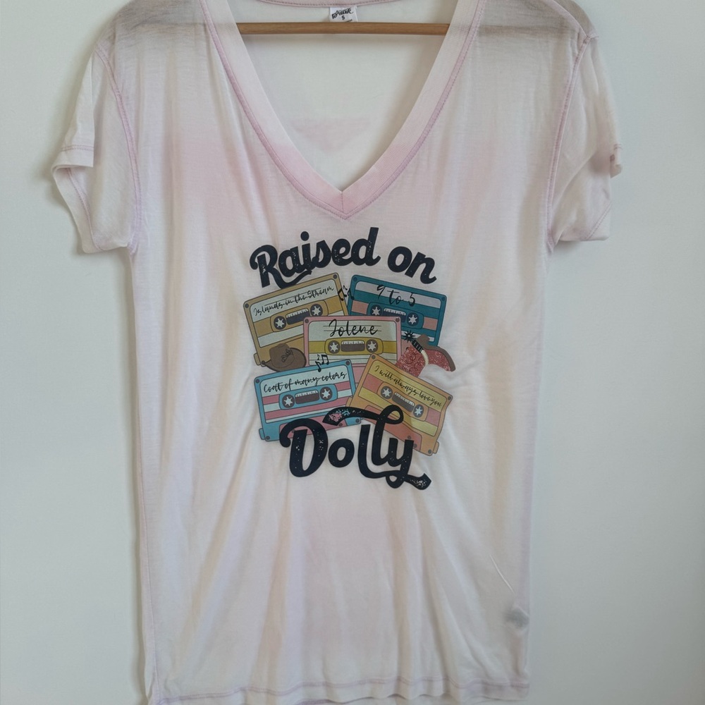 Dolly Parton nostalgic country pale pink Graphic Tee. Lightweight, Size Small
